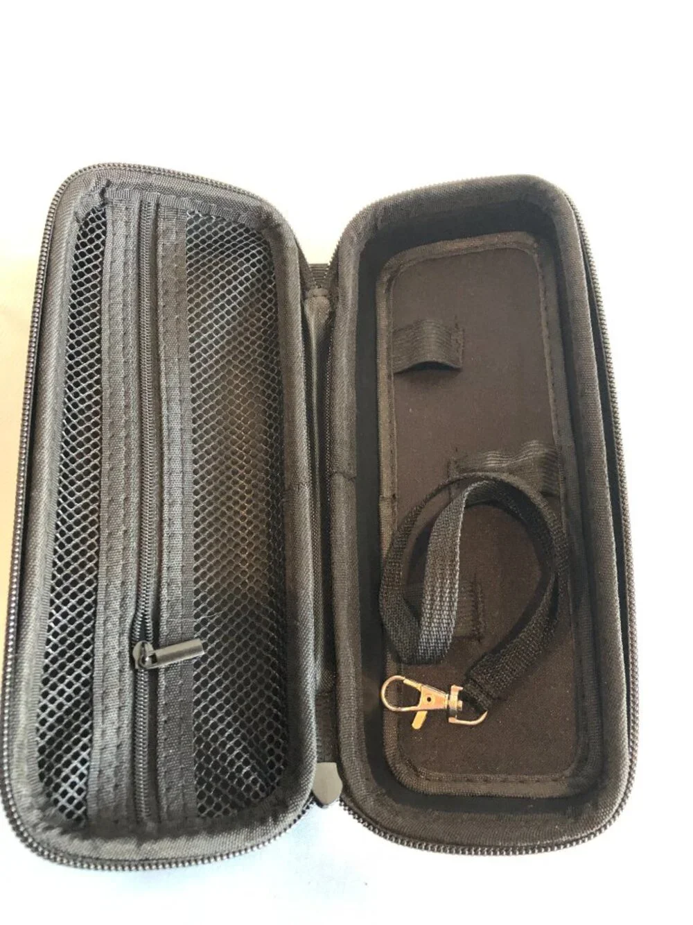 NWOT Omecase Black Travel Case 8